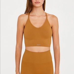 SET ACTIVE Top and Bottoms - Glow Golden Color 🔆